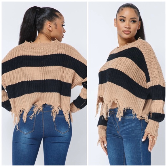 🆕Distressed striped sweater - Picture 8 of 9